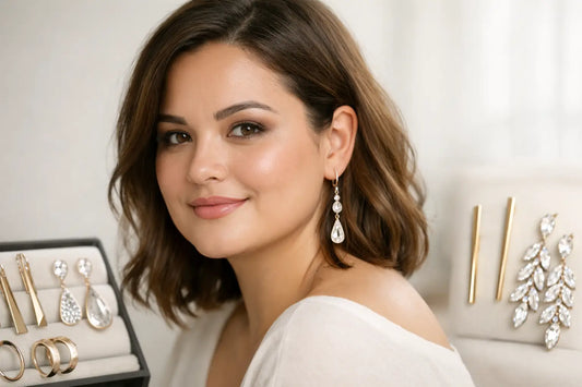 What Earrings Suit a Round Face? 7 Best Styles